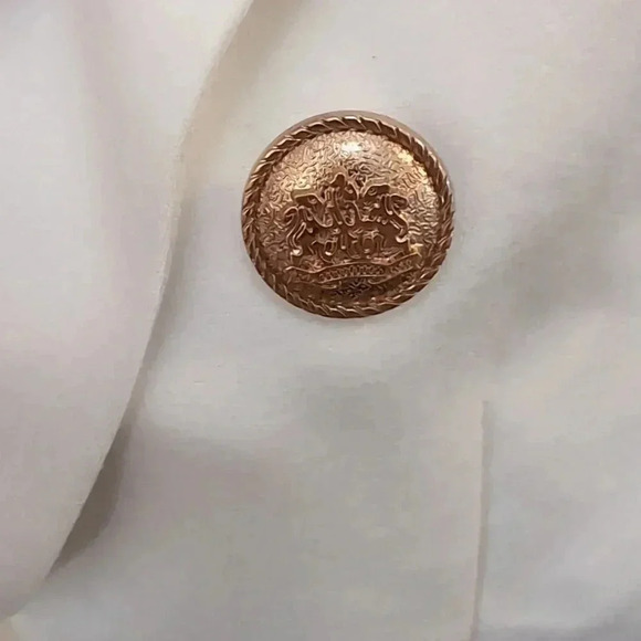 Attitude Unknown Women Double Breasted Blazer with Metallic Buttons - Picture 5 of 9